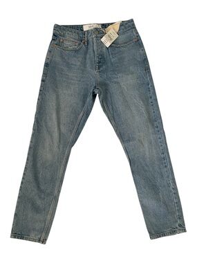 ♥️Topman ♥️Light Blue Taper Jeans
Size 30 x32